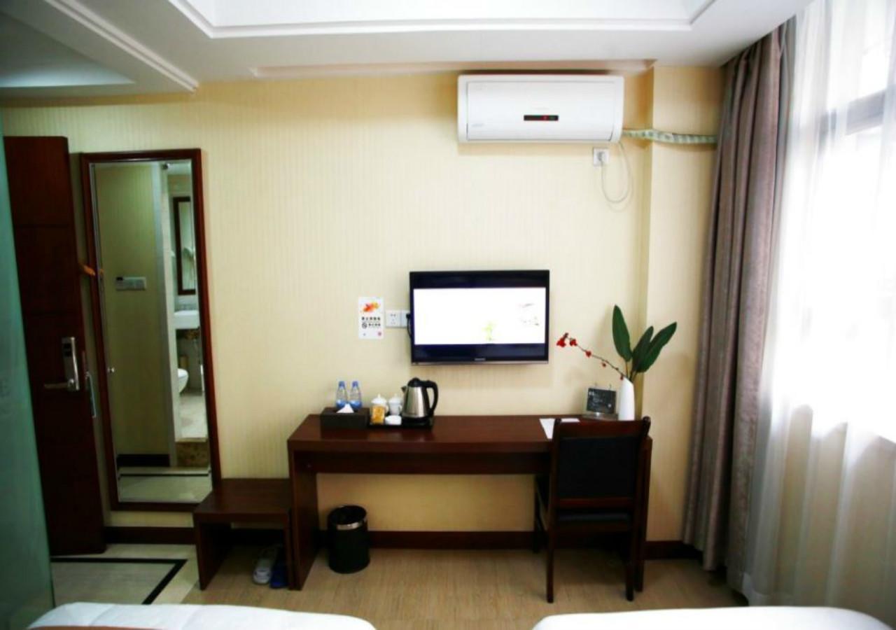 גואנגג'ואו Kingstyle Railway Station Hotel מראה חיצוני תמונה